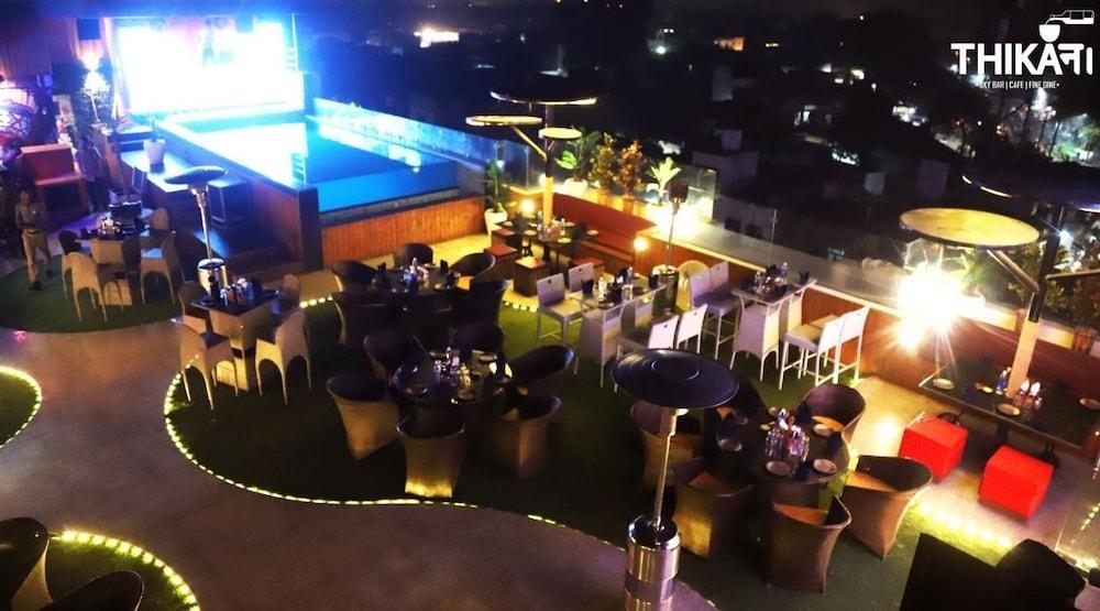 Hotel Madhushrie Agra  Bagian luar foto
